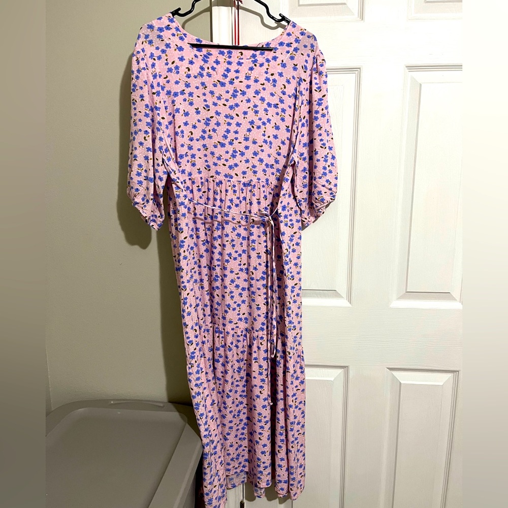 Pioneer woman inspired Maxi dress- pink with blue flowers- like new